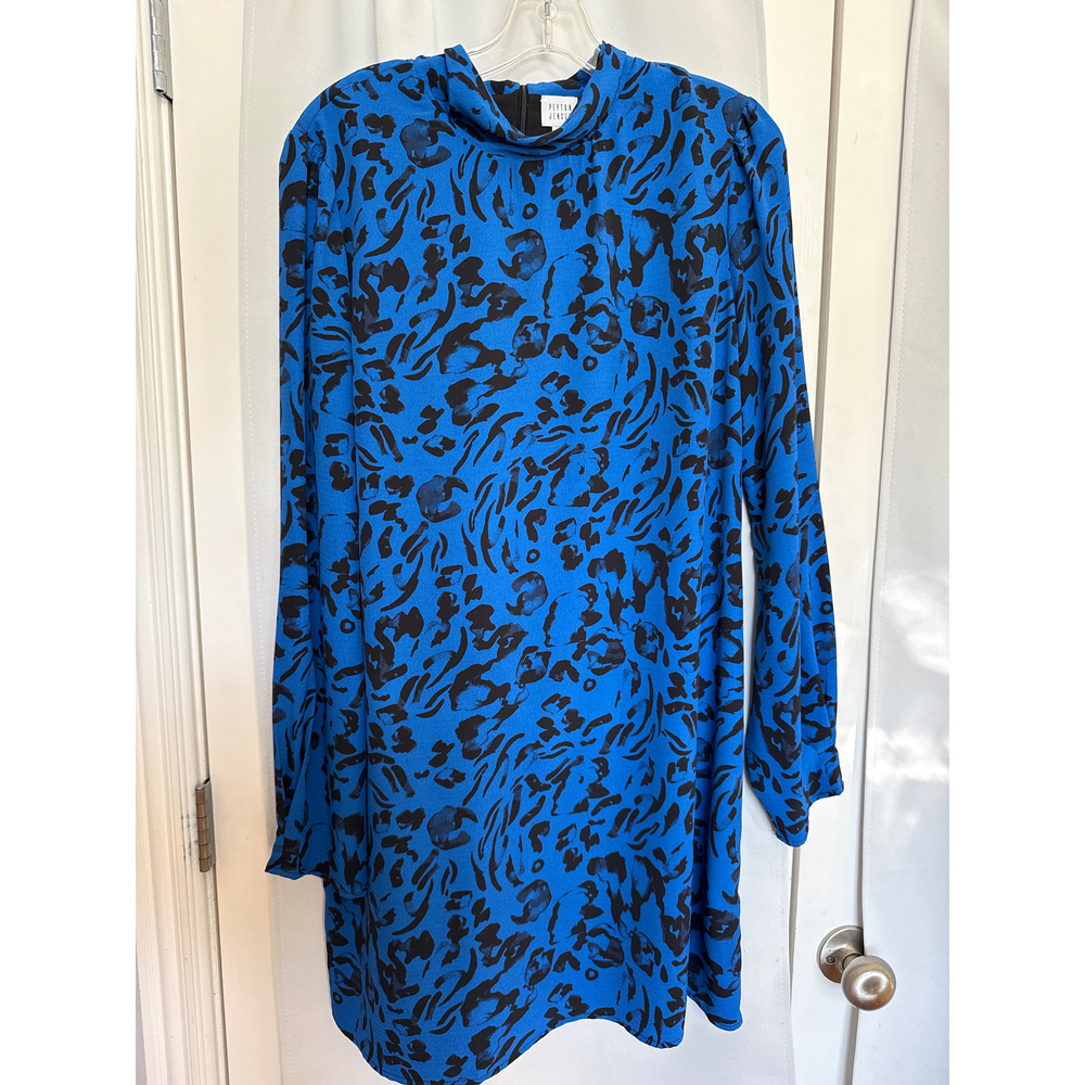 Peyton Jensen Blue Animal Print Long Sleeve Mock Neck Dress